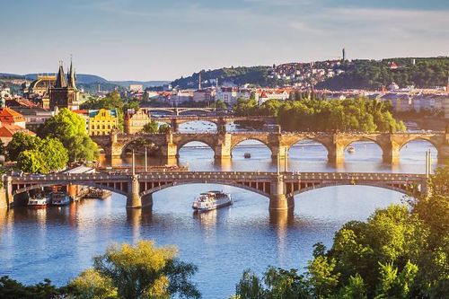 Praha dẫn đầu danh sách những thành phố tốt nhất để làm việc từ xa tại châu Âu