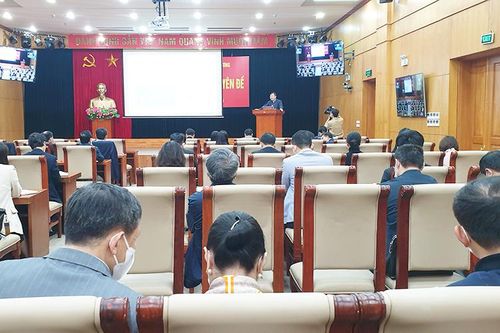 Cần hết sức bình tĩnh, tỉnh táo để tiếp nhận, xử lý thông tin