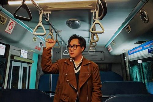 'Thánh mưa' Trung Quân ra MV lấy cảm hứng từ 'Hometown Cha-Cha-Cha'