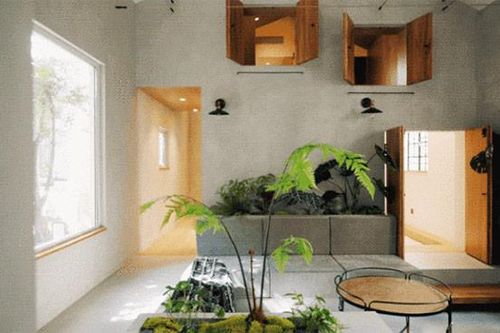 Cải tạo nhà nhỏ xập xệ ở phố cổ thành không gian hiện đại rộng thênh thang