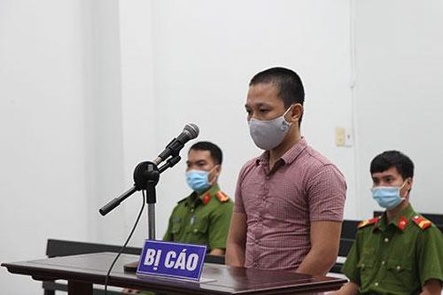 Ném vỡ nhãn cầu mắt vì… để bụng chuyện cũ