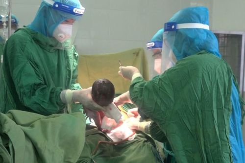 Bảo Yên: Phẫu thuật thành công cho một sản phụ F1