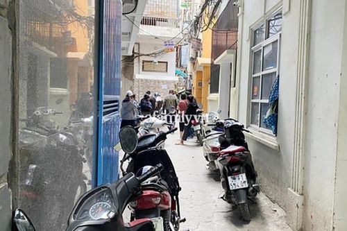 Một người tử vong trong ngôi nhà 5 tầng bị cháy