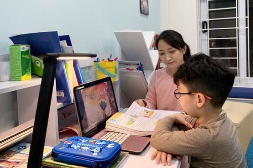 Chuyên gia hướng dẫn học trực tuyến an toàn với Zoom, Microsoft Teams, Google Meet