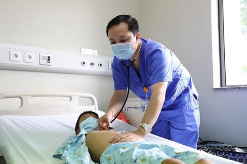 Cảnh báo ngộ độc thực phẩm từ củ, quả rừng