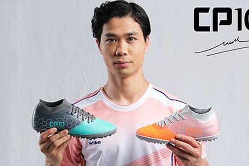 Công Phượng có bước tiến mới trong sự nghiệp; Sơ đồ 'cứu ghế' của HLV Nhật Bản