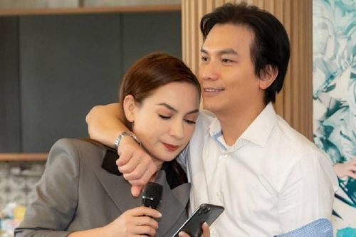 'Người tình tri kỷ' của Phi Nhung tiết lộ 'chỉ nằm vùi trên giường, vợ động viên và an ủi' sau biến cố