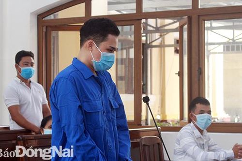 Vô cớ giết người, bị cáo lãnh 20 năm tù