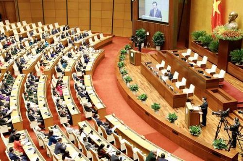 Ngày 10.11, Quốc hội tiến hành chất vấn và trả lời chất vấn