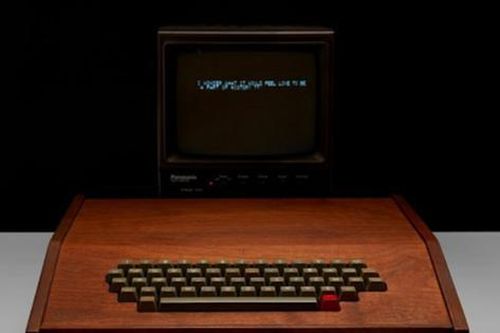 Máy tính Apple-1 có giá 400.000 USD