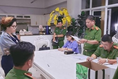 TPHCM: Truy tố 6 kẻ bán 'dự án ma' lừa 250 tỷ đồng