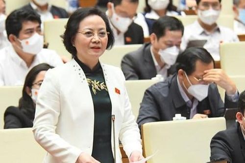 Bộ trưởng Nội vụ: Đã cắt giảm 152 chứng chỉ đào tạo, có cả tin học, ngoại ngữ