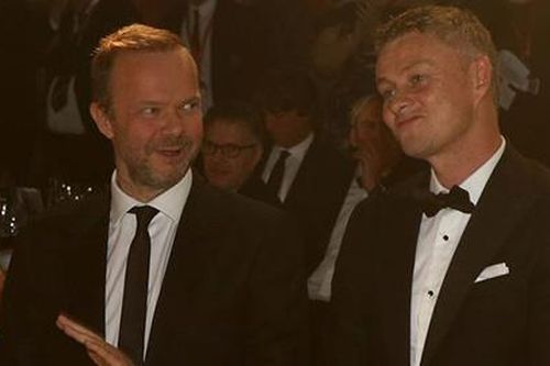 Sự nuốt lời của Ed Woodward và hệ lụy cho MU
