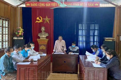 Chính trị | Thực hiện NQ TW4 TRUYỀN HÌNH INTERNET Lai Châu qua ảnh