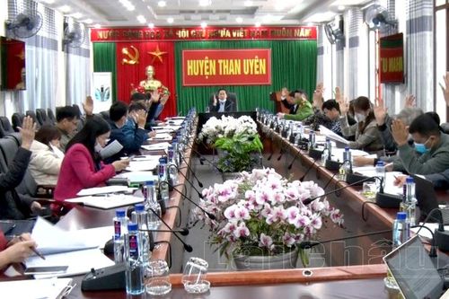 Văn hóa TRUYỀN HÌNH INTERNET Lai Châu qua ảnh