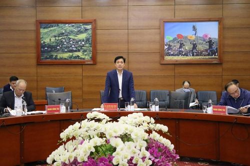 Thứ trưởng Bộ Giao thông vận tải Nguyễn Ngọc Đông làm việc với UBND tỉnh