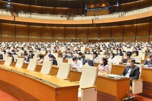 Học trực tuyến học sinh căng thẳng hơn nên việc dạy thêm giờ cần lên án