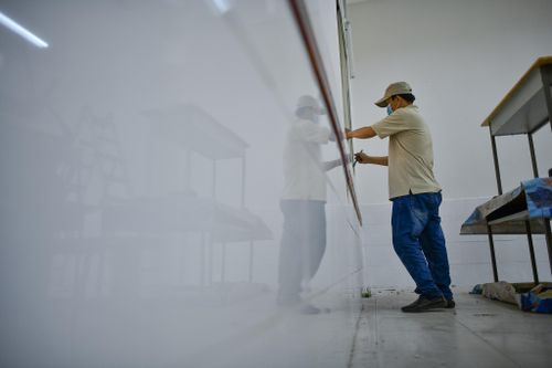 Ngôi trường ở TP.HCM gấp rút sửa chữa đón học sinh