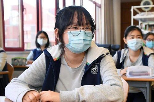 Học sinh Trung Quốc khám trầm cảm trước khi trở lại trường