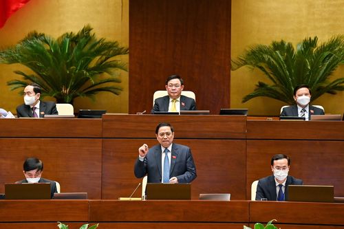 Quốc hội giao mục tiêu GDP năm 2022 tăng 6-6,5%