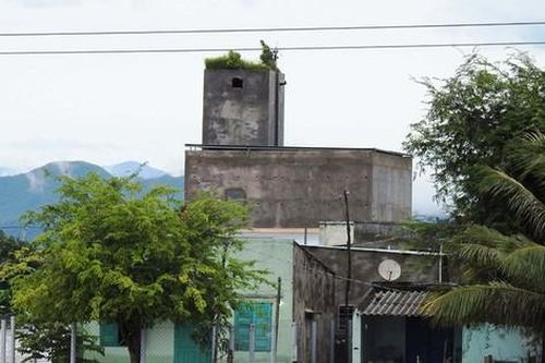 Hàng trăm ngôi nhà ở Ninh Thuận ngập trong biển nước