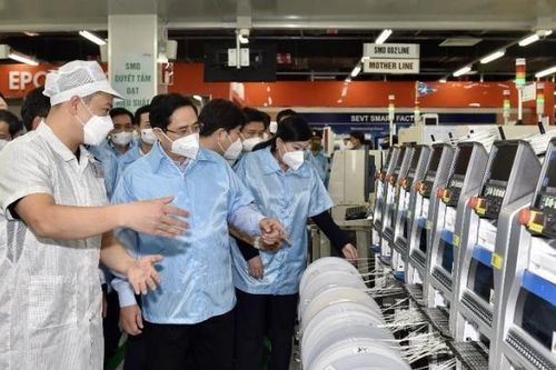 Tiếp cận, xây dựng các biện pháp để khôi phục sản xuất kinh doanh theo diễn biến của dịch