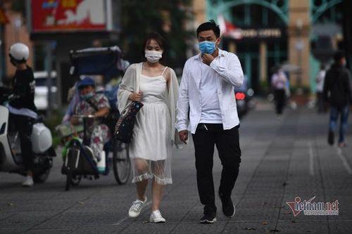 Nâng cấp độ dịch, địa phương rốt ráo chỉ đạo 'không vì đã tiêm vắc xin mà lơ là'