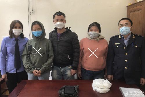 Bắt hai dì cháu vận chuyển heroin từ Nghệ An đi Hà Nội