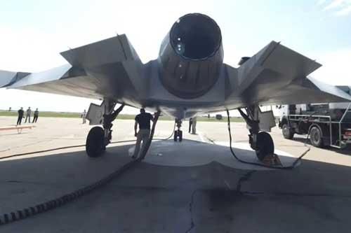 Sĩ quan Mỹ: NATO gặp vấn đề nghiêm trong khi gặp Okhotnik