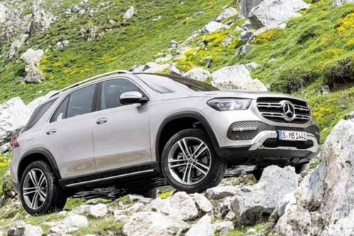 Báo chí Đức viết về 'cơn ác mộng' của xe Mercedes máy dầu