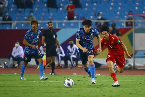 Chiếc giày nhỏ