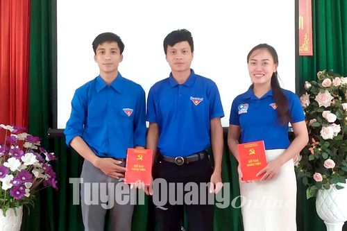Đoàn viên Yên Phú rèn luyện, phấn đấu vào Đảng