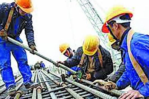 Đi thẳng vào những vấn đề 'nóng'
