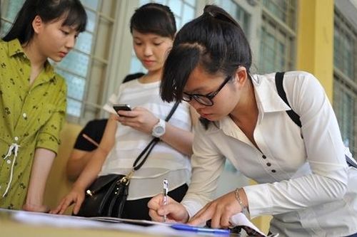 Trường đại học top đầu giảm phụ thuộc vào kỳ thi tốt nghiệp THPT