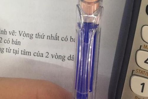 Đi học thường xuyên bị mất bút, nam sinh nghĩ ra 'chiêu' đảm bảo không ai dám 'cầm nhầm'