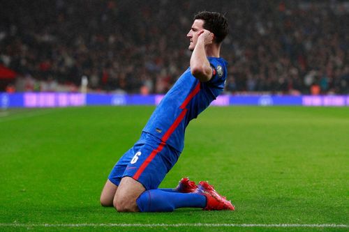 Maguire bị chỉ trích vì ăn mừng bàn thắng quá lố