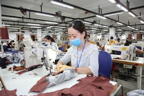 Quan tâm đến người lao động - đối tượng bị tổn thương