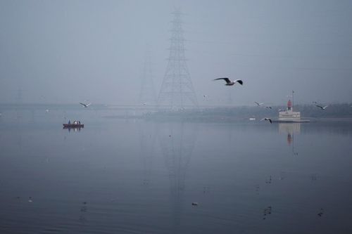 Thủ đô Ấn Độ chìm trong làn khói mù độc hại