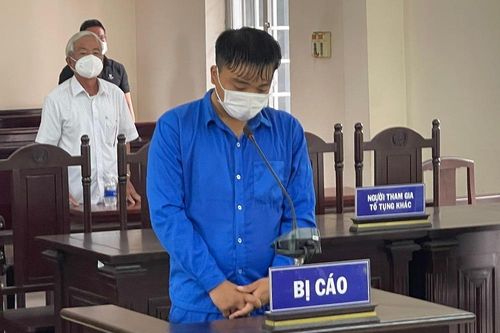 Đánh chết bạn cùng buồng giam, lĩnh 12 năm tù