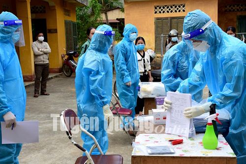 Lâm Bình có 41 trường hợp dương tính với Covid-19