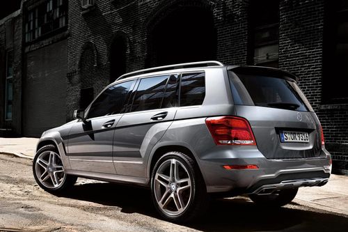 Mercedes-Benz triệu hồi gần 4.000 xe tại Việt Nam