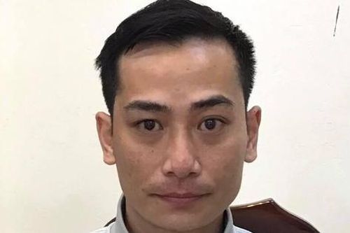 Mâu thuẫn nợ 500.000 đồng, thanh niên đánh chủ quán hải sản chấn thương sọ não