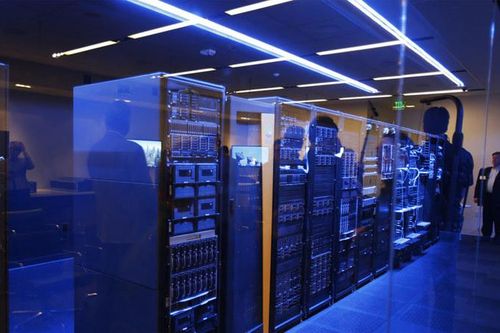 Tin tặc đột nhập máy chủ email FBI, phát tán cảnh báo tấn công mạng giả