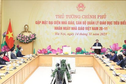 Thủ tướng: Các nhà giáo đang thực hiện sứ mệnh rất vẻ vang và đáng tự hào