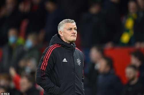 Hé lộ 3 lý do khiến M.U chưa thể sa thải Solskjaer