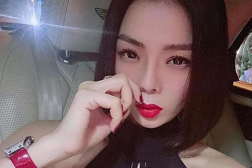 Lệ Quyên bỗng dưng triết lý về chuyện chia tay, 'xa nhau vì không đủ yêu chứ chưa chắc vì không đủ tiền'