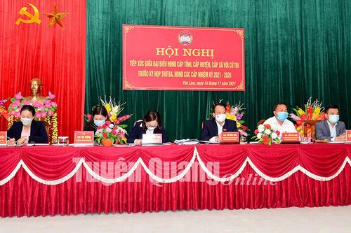 Đại biểu HĐND tỉnh tiếp xúc cử tri tại Hàm Yên