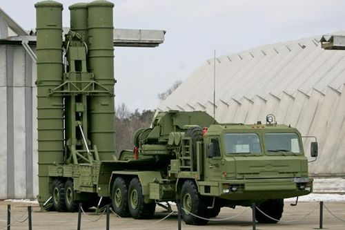 Hệ thống phòng không S-400 Nga sẽ thiết lập vùng cấm bay tại Donbass?
