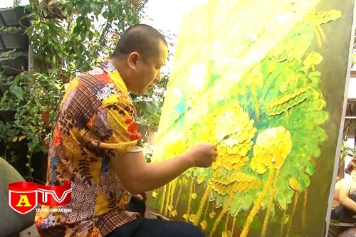 Họa sĩ Vũ Tuyên và cơ duyên thiền định với hoa sen
