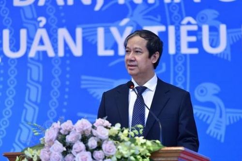 Bộ trưởng Nguyễn Kim Sơn hứa kiến tạo chính sách, tạo động lực cho thầy cô